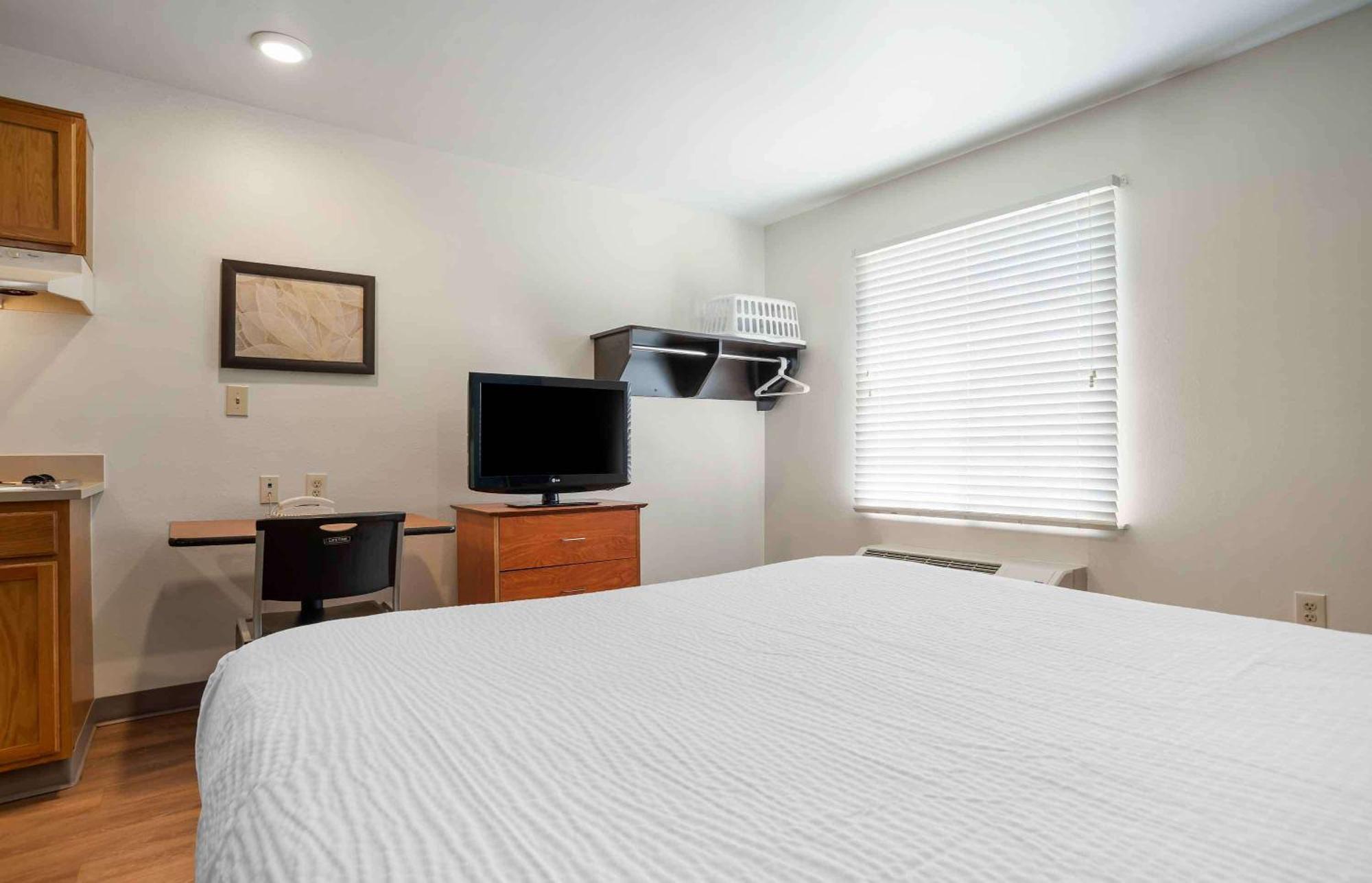 Extended Stay America Select Suites - Tampa - Brandon - East Heartland Dış mekan fotoğraf