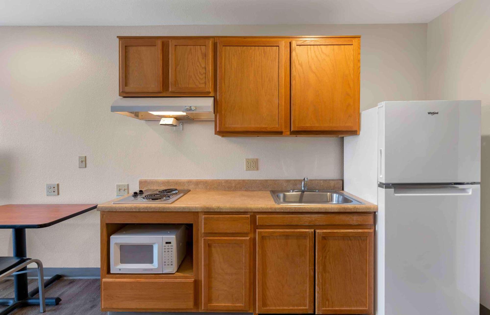 Extended Stay America Select Suites - Tampa - Brandon - East Heartland Dış mekan fotoğraf